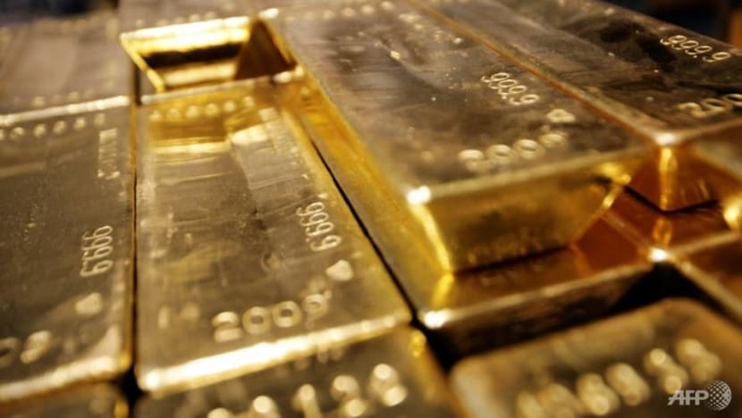 Investors rush to safety on US-Iran tensions Investors rush to safety on US-Iran tensions