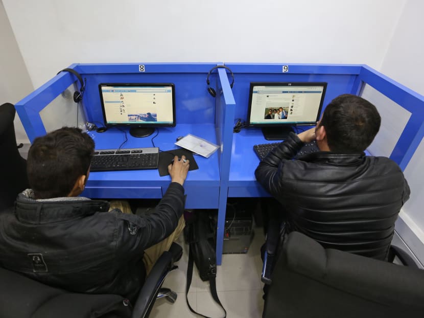 Afghans skirt strict rules to find love on social media