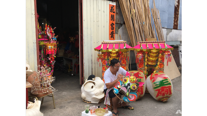 Hong Kong's master craftsmen keep traditions alive in lead-up to Chinese New Year Hong Kong's master craftsmen keep traditions alive in lead-up to Chinese New Year