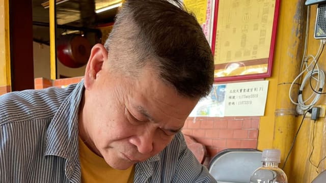 就是这样欠下巨债　澎恰恰被“面子”害死！