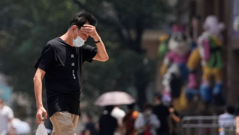 Shanghai issues another rare extreme heat warning