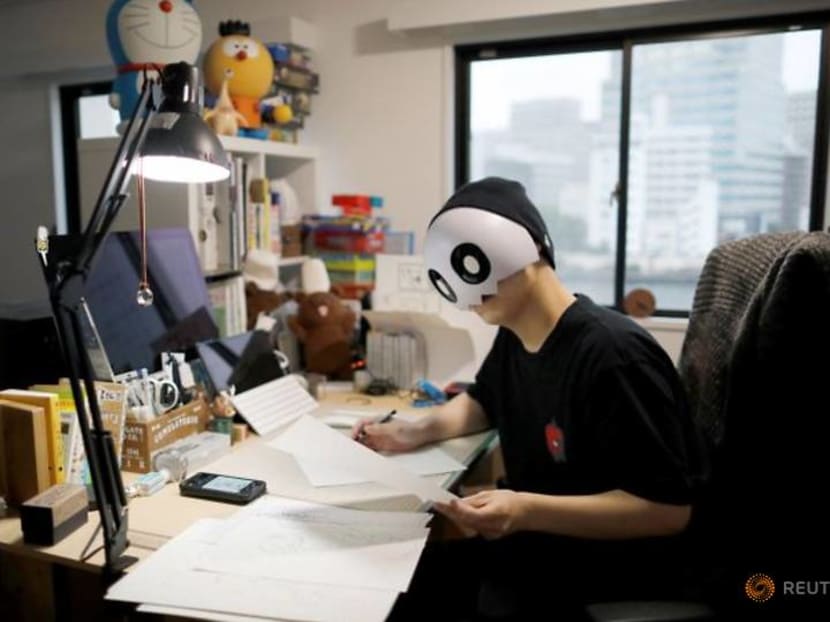 For manga's striving artists, success lurks online For manga's striving artists, success lurks online