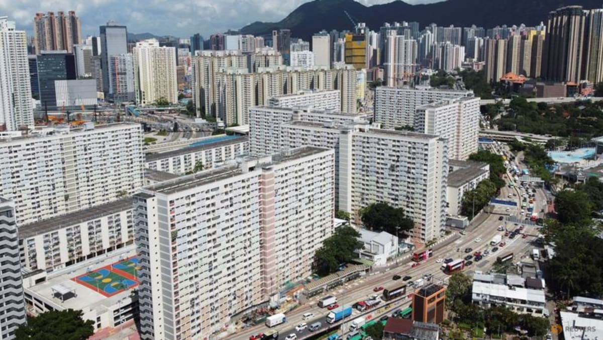 Tropical storm Toraji shuts schools, some businesses in Hong Kong Tropical storm Toraji shuts schools, some businesses in Hong Kong