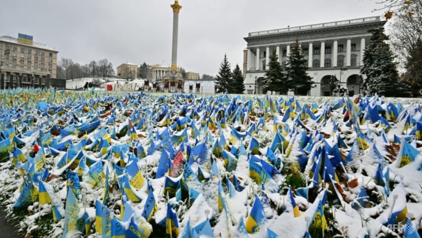 New wave of Russian strikes batter Ukraine grid as first snow falls New wave of Russian strikes batter Ukraine grid as first snow falls