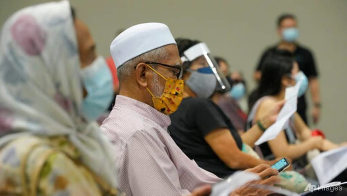 Perayaan meriah baru-baru ini di Malaysia memicu 60 klaster COVID-19 dengan 3.511 kasus: kementerian kesehatan