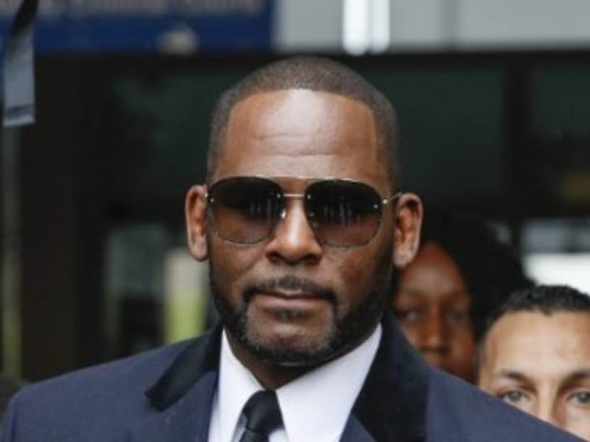 R Kelly charged with 11 new felony counts of sexual assault and abuse R Kelly charged with 11 new felony counts of sexual assault and abuse