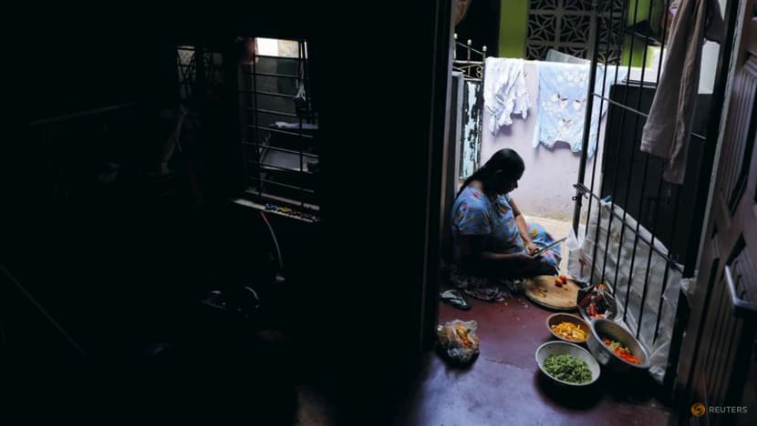Sri Lanka hit by power cuts after key union goes on strike Sri Lanka hit by power cuts after key union goes on strike