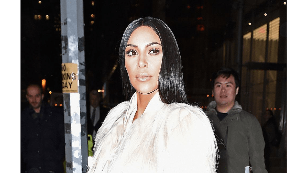 Kim Kardashian West Returns to Paris for Fashion Week—Wearing a