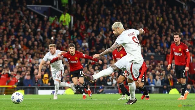 Man United misery continues as Galatasaray win 3-2 at Old Trafford