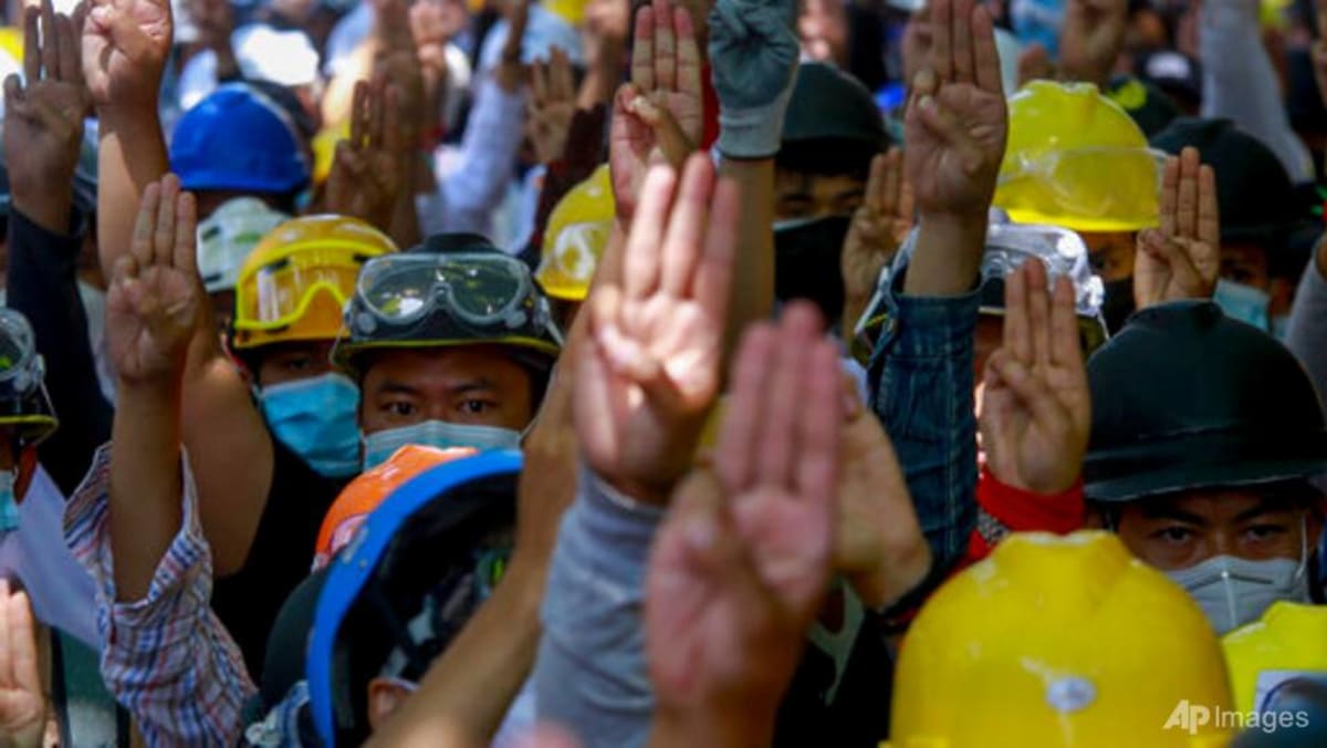 Pakar PBB mendesak ‘embargo senjata global’, sanksi terhadap Myanmar