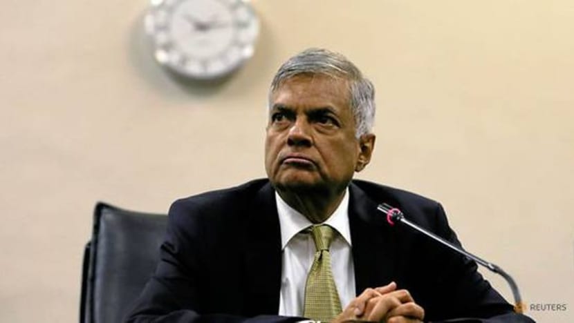 PM Sri Lanka yang disingkir ancam bantahan di jalan raya