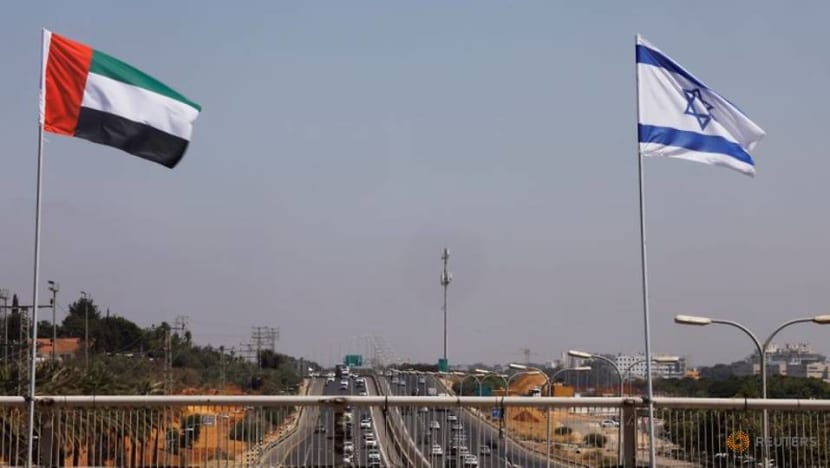Israeli and US officials fly to UAE to cement 'normalisation' deal Israeli and US officials fly to UAE to cement 'normalisation' deal