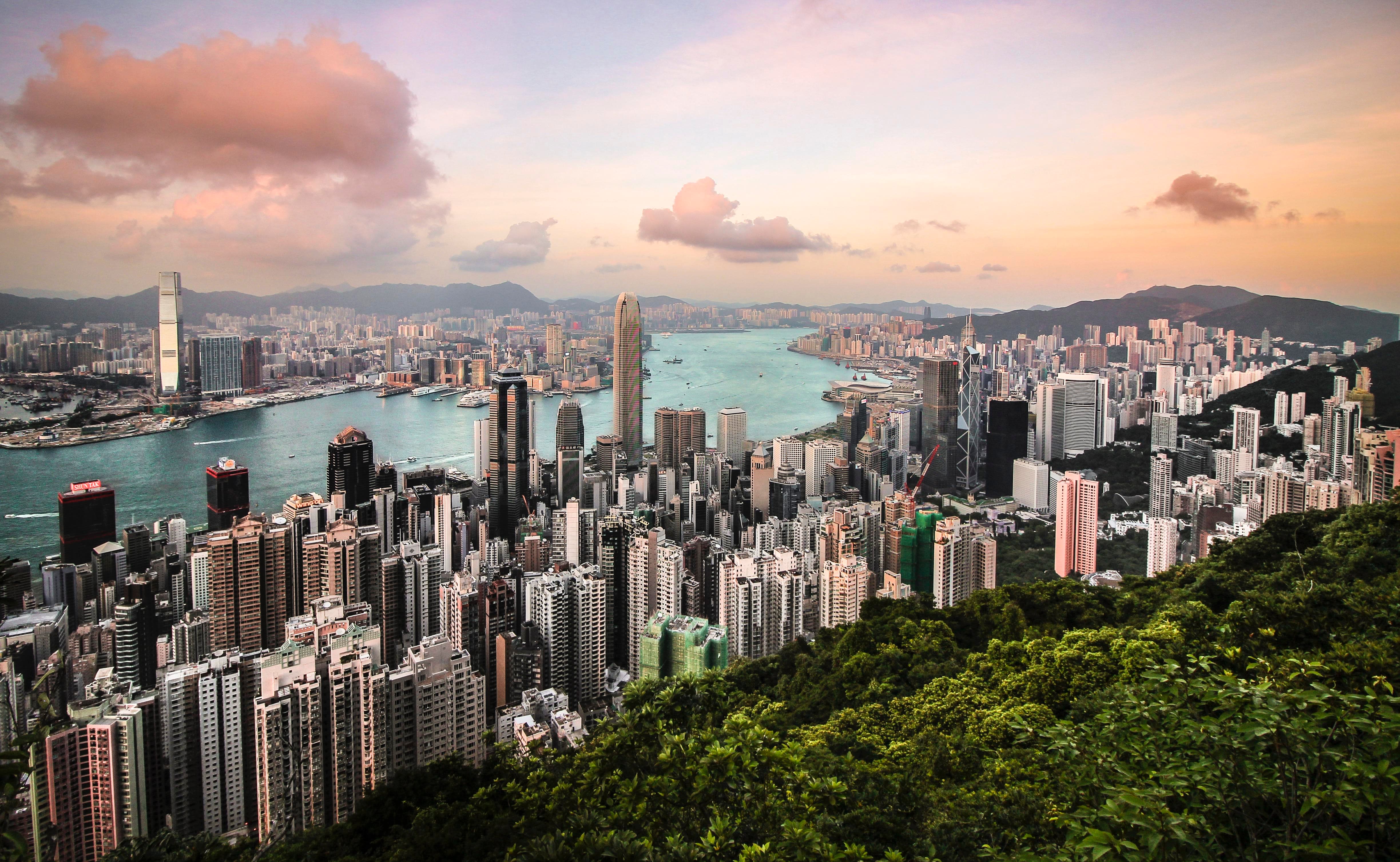 IG-Worthy Hongkong Hotels Under $150/Night With Flexible Booking Policies —  Book When You Travel Under The S'pore-HK Air Travel Bubble