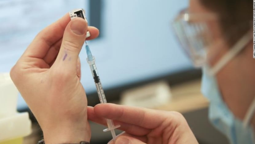 Quebec batal rancangan perkenal cukai kesihatan bagi penduduk enggan divaksin COVID-19 Quebec batal rancangan perkenal cukai kesihatan bagi penduduk enggan divaksin COVID-19