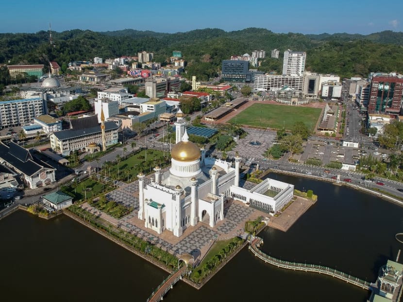 An aerial view of the Omar Ali Saifuddien Mosque in Bandar Seri Begawan.