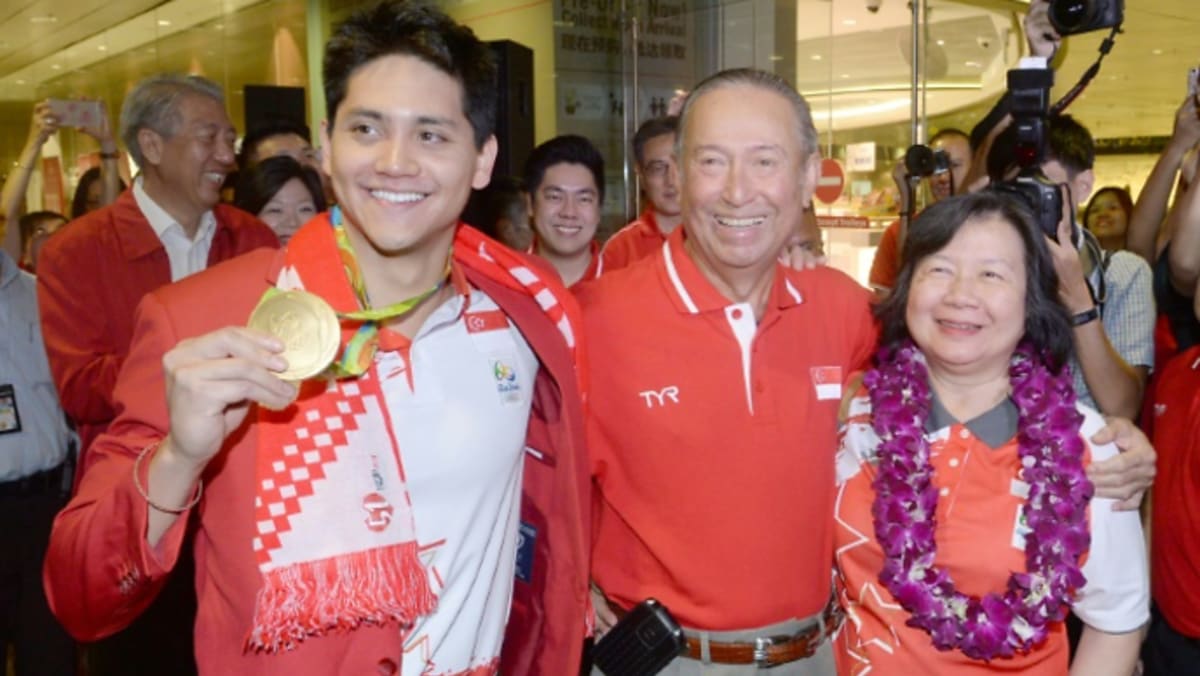 Colin Schooling, ayah dari peraih medali emas Olimpiade Singapura Joseph, meninggal pada usia 73 tahun