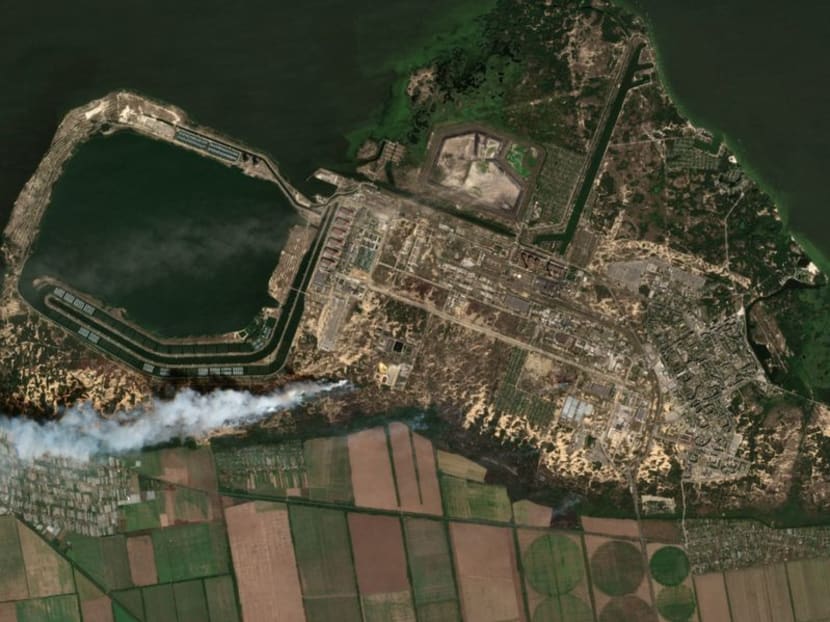 Ukraine launches counter-offensive in south as Russia shells port city Ukraine launches counter-offensive in south as Russia shells port city