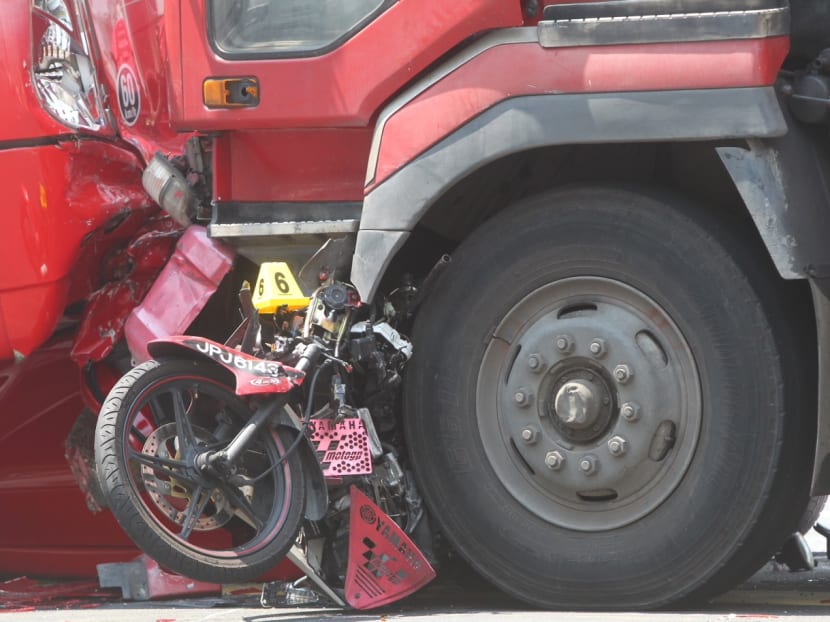 Truck driver involved in six-vehicle accident arrested