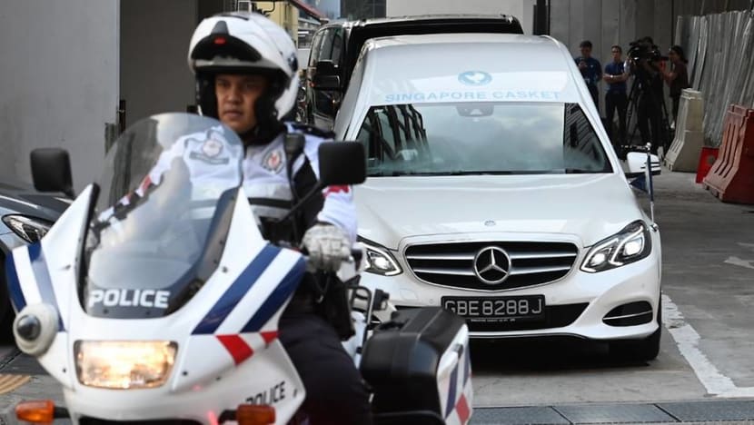 Mugabe's body leaves Singapore for burial in Zimbabwe Mugabe's body leaves Singapore for burial in Zimbabwe