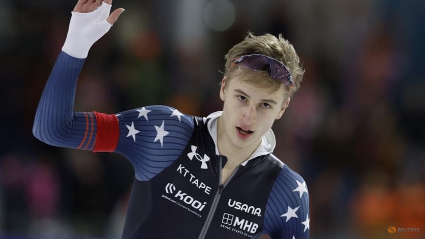 Speed skating-Teenage sensation Stolz becomes youngest world champion Speed skating-Teenage sensation Stolz becomes youngest world champion