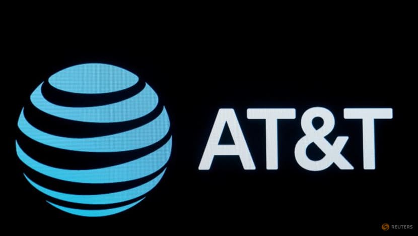 AT&T plans multi-year effort to burnish its brand image AT&T plans multi-year effort to burnish its brand image