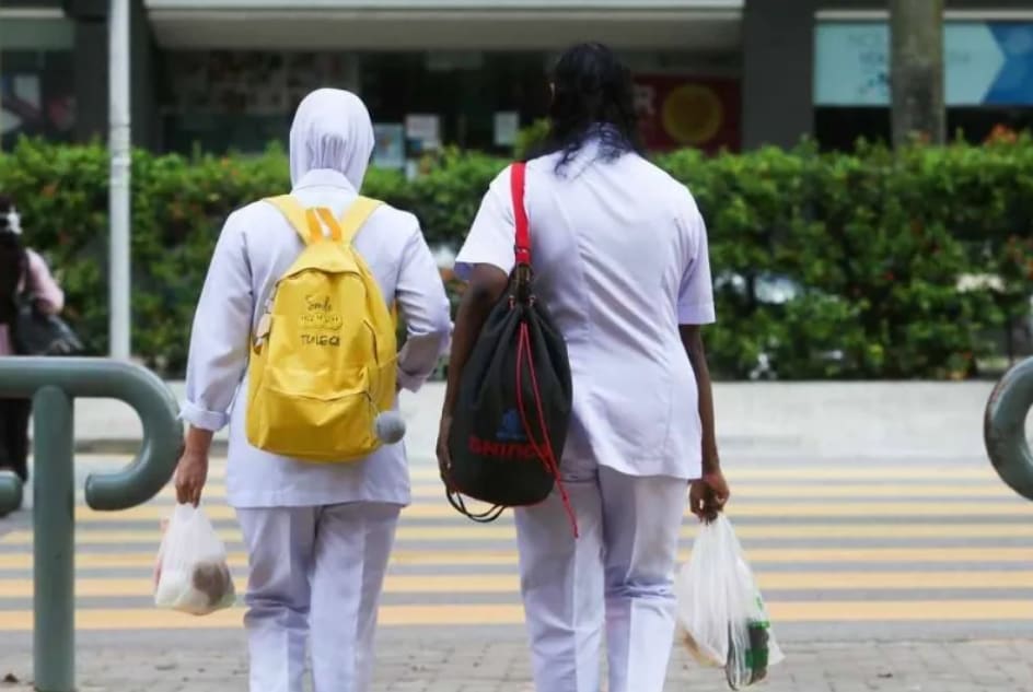 Malaysian nurses leave for Singapore to earn 'specialist doctor' wages