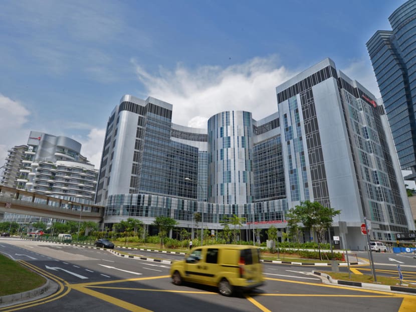 The Singaporean woman was initially admitted as a dengue patient at a general ward at Ng Teng Fong General Hospital (NTFGH) on Feb 15 but was later confirmed to be infected with Covid-19.