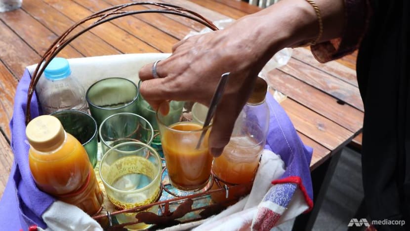 Indonesians turn to traditional remedies to fend off COVID-19 Indonesians turn to traditional remedies to fend off COVID-19