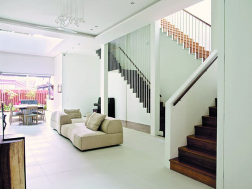 Gallery: INTERIORS
      Two staircases for the best of both worlds