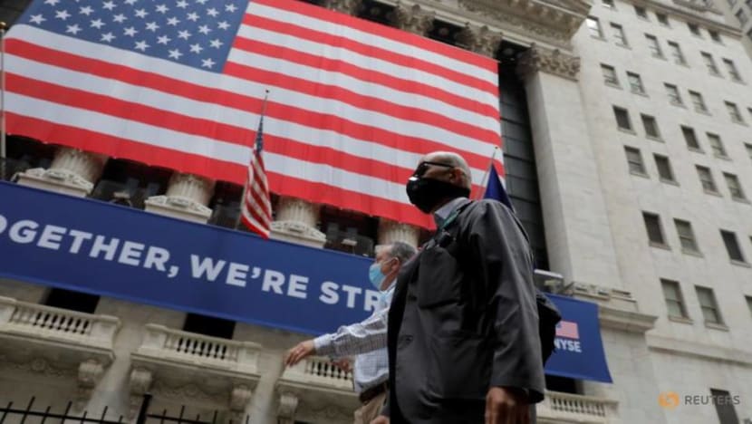 Nasdaq falls from record as Washington deal stays elusive Nasdaq falls from record as Washington deal stays elusive