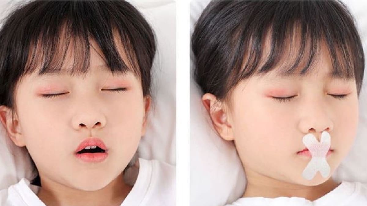 Mouth new arrivals breathing baby