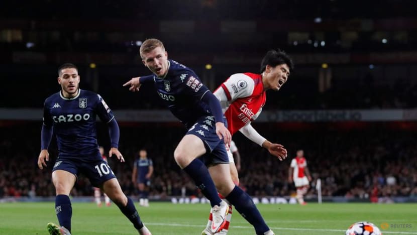 Arsenal turn on the style to beat Villa 3-1 Arsenal turn on the style to beat Villa 3-1