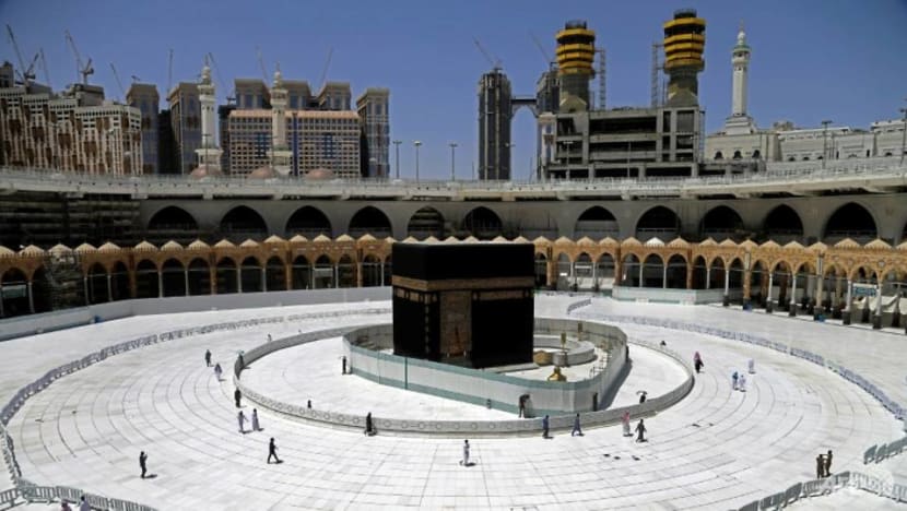 Saudi announces Ramadan starts on Friday amid COVID-19 fears Saudi announces Ramadan starts on Friday amid COVID-19 fears