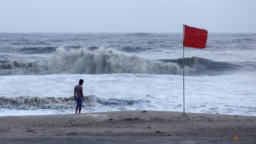 Seven dead as India steps up evacuations ahead of cyclone
