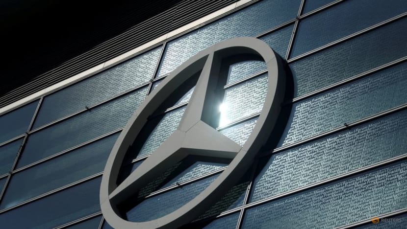 Motor racing-Mercedes to leave Formula E after 2022 Motor racing-Mercedes to leave Formula E after 2022