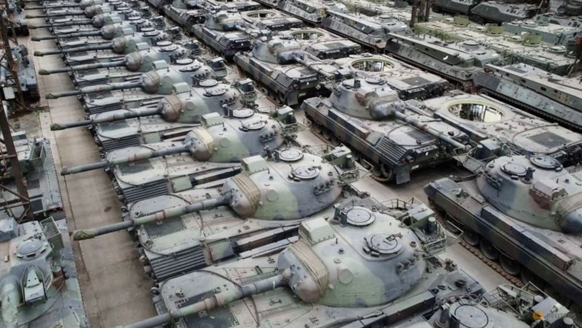 Germany authorises manufacturers to send Leopard 1 tanks to Ukraine