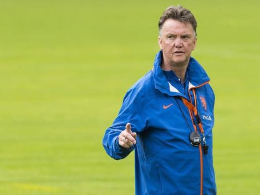 The Netherlands coach Louis van Gaal is seen during a practice session for the World Cup 2014 in Hoenderloo May 7, 2014. Photo: Reuters