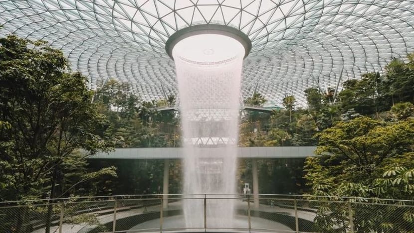 9 sudut menakjubkan untuk bergambar di Jewel Lapangan Terbang Changi
