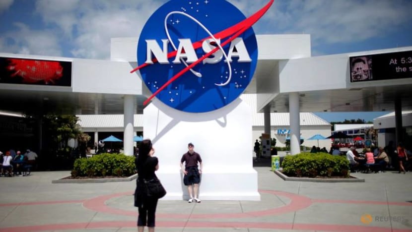 NASA spacecraft to grab an asteroid sample NASA spacecraft to grab an asteroid sample