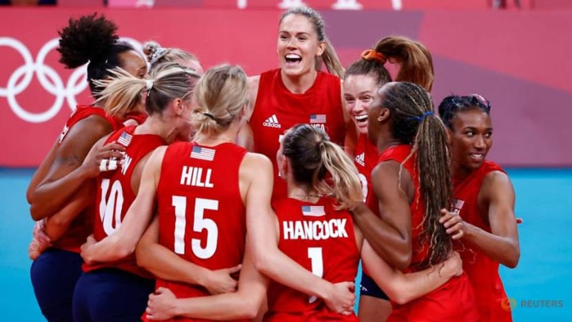 Volleyball: US beat Italy in full-set battle despite Thompson's absence Volleyball: US beat Italy in full-set battle despite Thompson's absence