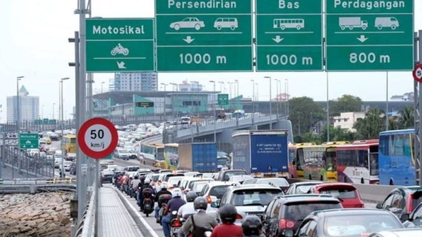 1,440 orang dijangka guna VTL darat melalui Tambak Johor & Laluan Kedua: Menteri Besar Johor