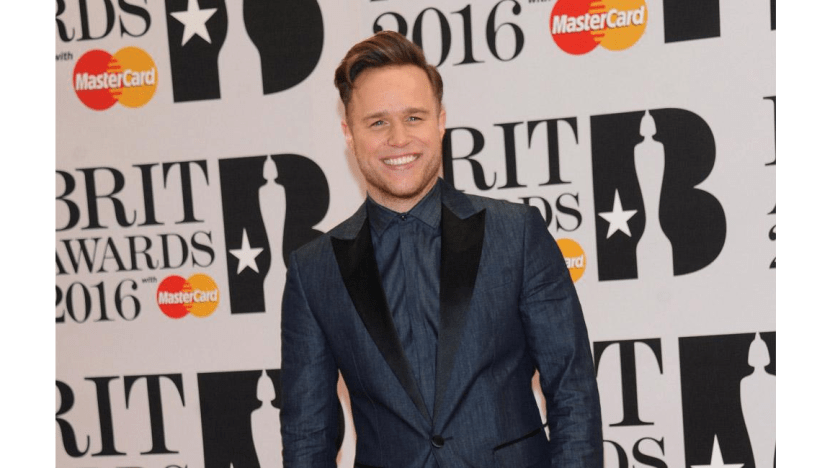 Olly Murs 'still broken' after break up Olly Murs 'still broken' after break up