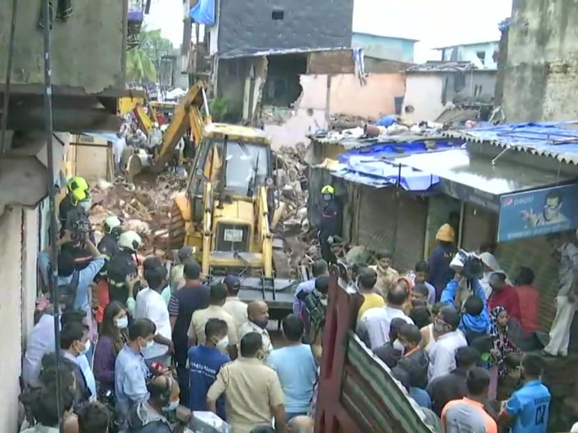 12 dead in Mumbai building collapse 12 dead in Mumbai building collapse