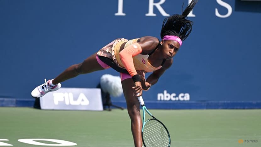 Gauff survives Rybakina scare, Swiatek cruises past Tomljanovic Gauff survives Rybakina scare, Swiatek cruises past Tomljanovic
