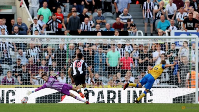Football: Saints earn point with late penalty in 2-2 draw at Newcastle Football: Saints earn point with late penalty in 2-2 draw at Newcastle