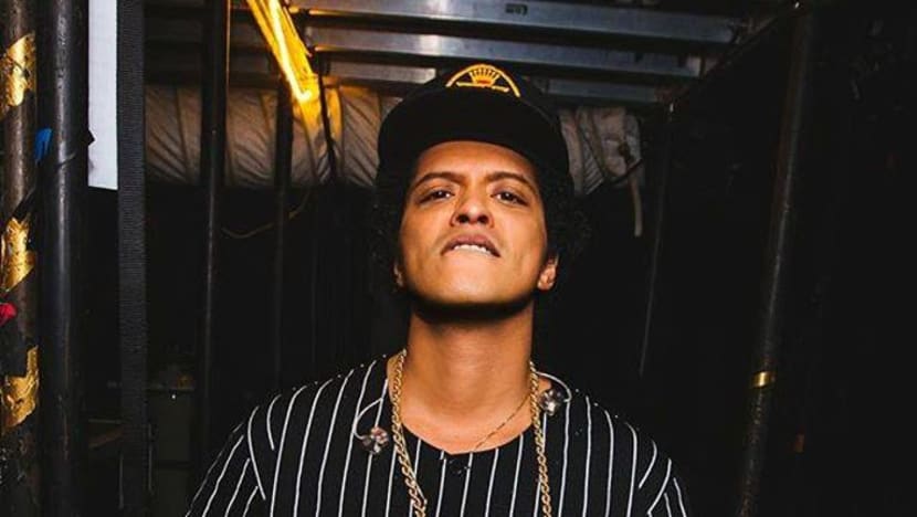 Konsert Bruno Mars di KL jatuh pada hari sama dengan PRU-14, peminat bimbang dibatalkan