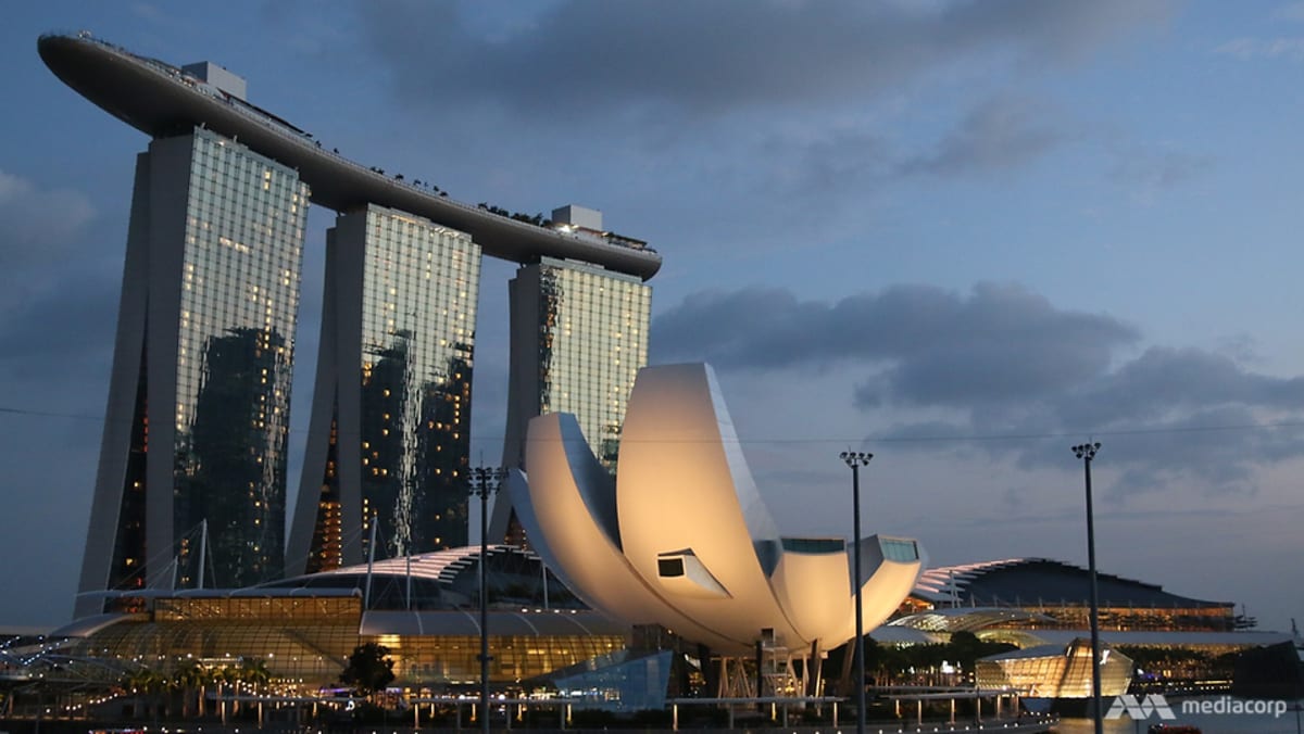 Turis dipenjara setelah menyerang pacarnya dan merusak kamar hotel MBS karena cemburu