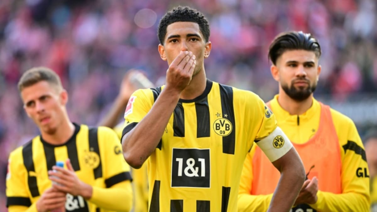 Dortmund kehilangan peluang untuk mencapai puncak dengan keruntuhan di Cologne