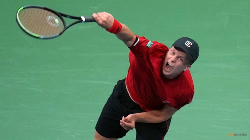 Tennis: Djokovic overcomes flat start to reach US Open quarter-finals Tennis: Djokovic overcomes flat start to reach US Open quarter-finals