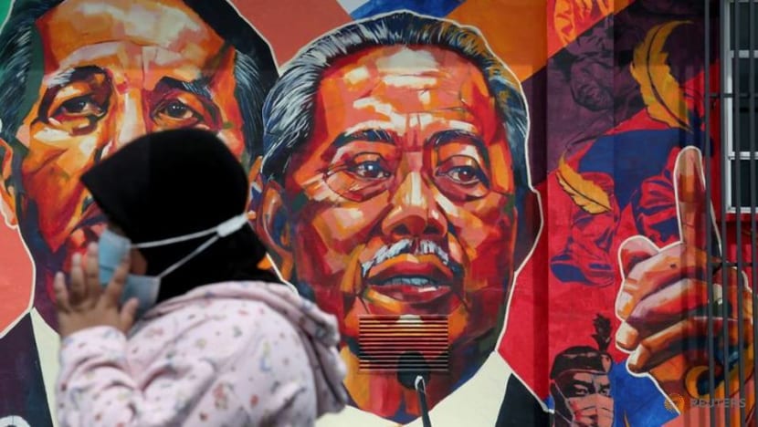 Commentary: Malaysia's government rests on an uneasy pact Commentary: Malaysia's government rests on an uneasy pact
